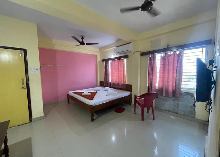 Hotel Pushpashree Near Sea Beach-Puri